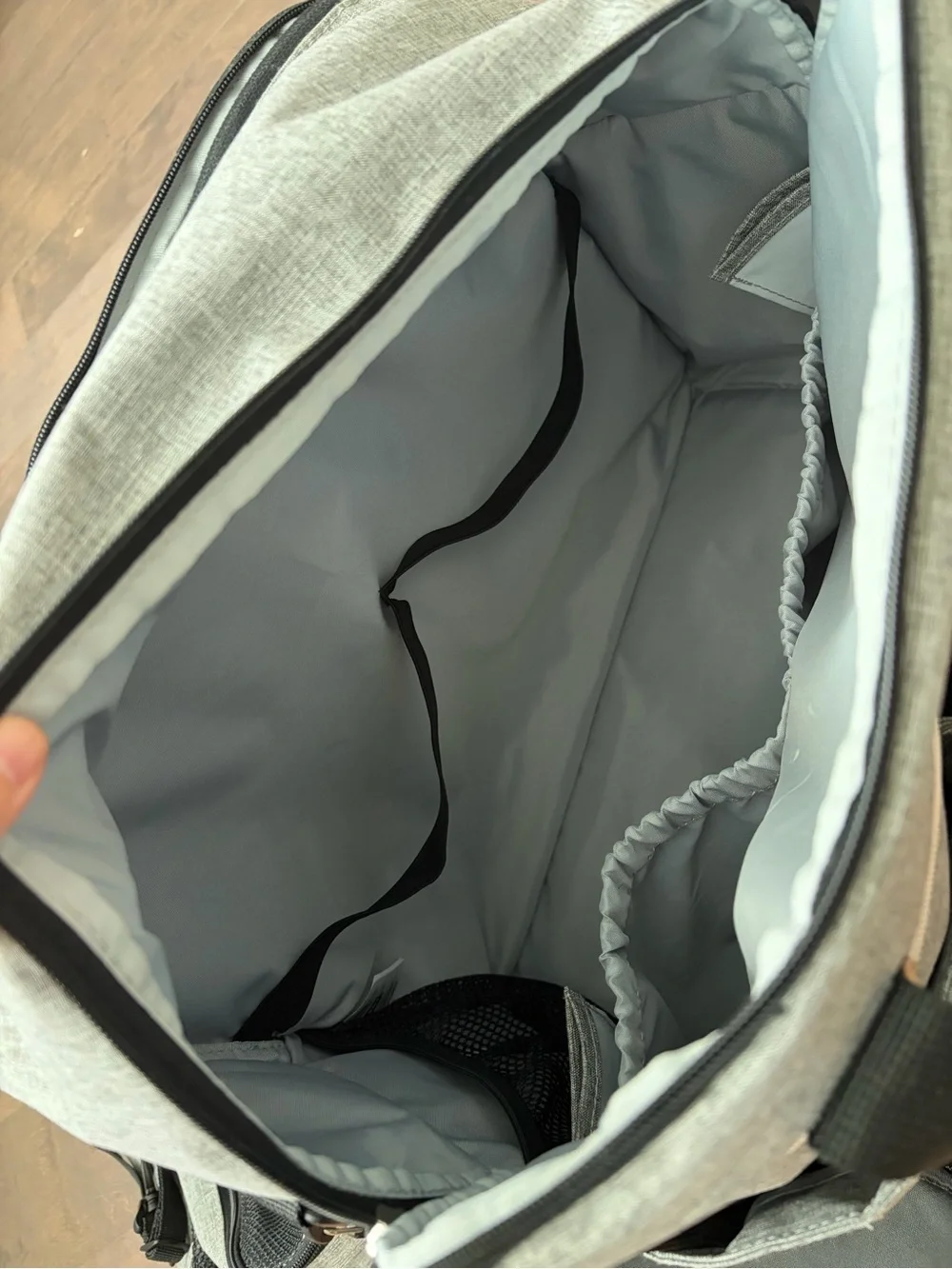 Skip hop duo weekender diaper bag travel Bag gray plane